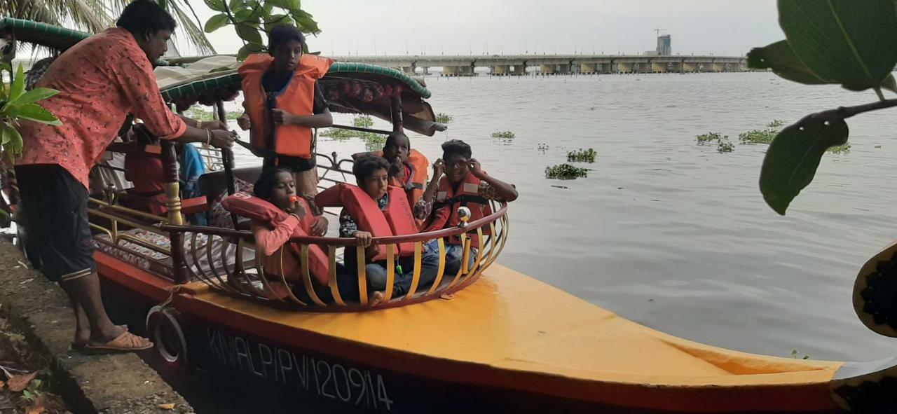 Cheenavala Fishing Homestay Kochi Exterior foto