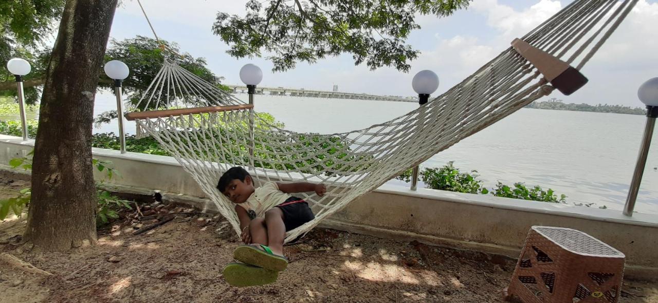 Cheenavala Fishing Homestay Kochi Exterior foto